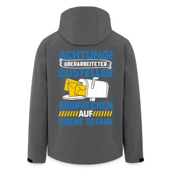Briefträger ACHTUNG ÜBERARBEITETER ZUSTELLER - Recycelte Männer Softshell-Jacke von Stanley/Stella - Schwarz - Hinten - AI Model Male 185 light (185cm)