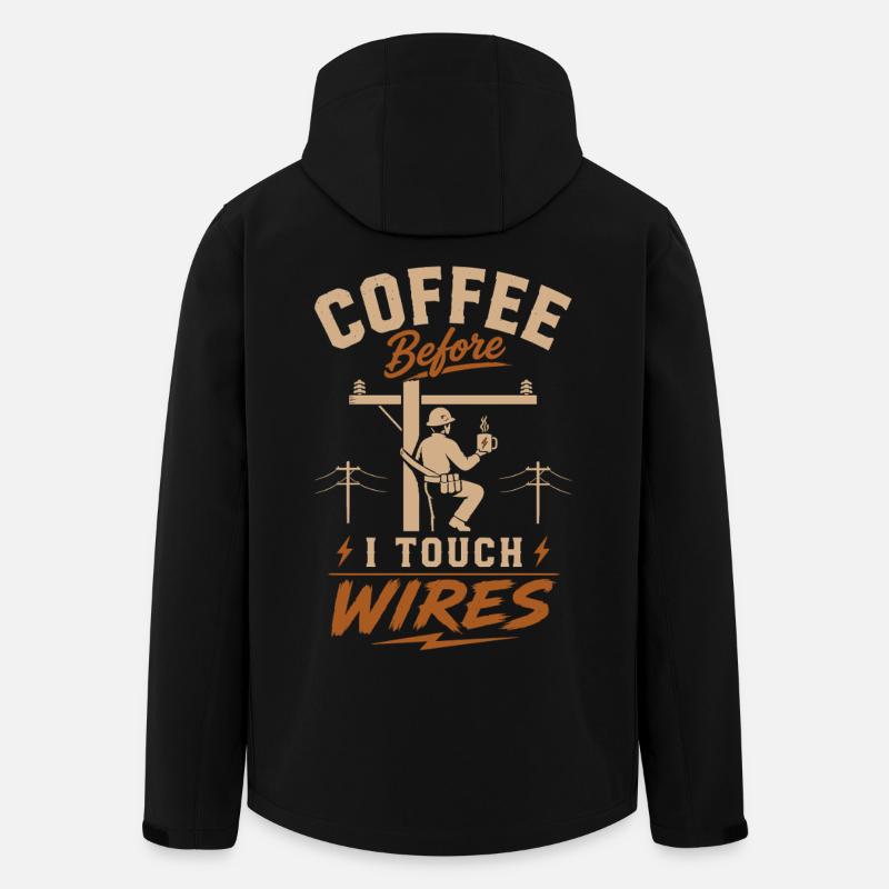 Kaffee Bevor Ich Kabel Anfasse - Recycelte Männer Softshell-Jacke von Stanley/Stella - Schwarz