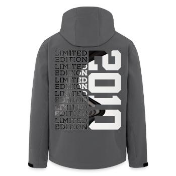 16 ANS, ÉDITION LIMITÉE 2010 16E ANNIVERSAIRE - Veste softshell homme en polyester recyclé Stanley/Stella - noir - Dos - AI Model Male 185 light (185cm)