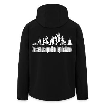 Vielfalt der Gemeinschaft Lebenswege - Recycelte Männer Softshell-Jacke von Stanley/Stella - Schwarz - Hinten - AI Model Male 185 light (185cm)