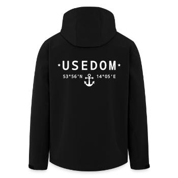 Usedom Koordinaten - Recycelte Männer Softshell-Jacke von Stanley/Stella - Schwarz - Hinten - AI Model Male 185 light (185cm)