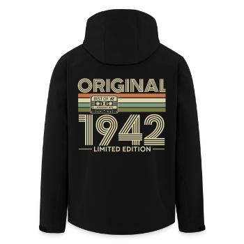 Original 1942 Limited Edition Retro - Recycelte Männer Softshell-Jacke von Stanley/Stella - Schwarz - Hinten - AI Model Male 185 light (185cm)