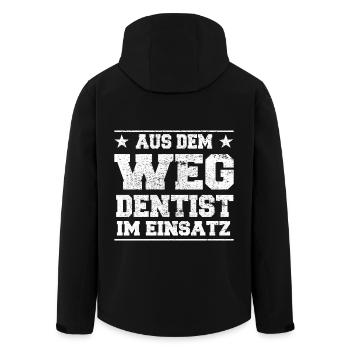 Aus dem Weg Dentist im Einsatz Design - Recycelte Männer Softshell-Jacke von Stanley/Stella - Schwarz - Hinten - AI Model Male 185 light (185cm)