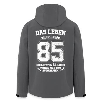 85. Geburtstag Geschenk Das Leben Beginnt Mit 85 - Recycelte Männer Softshell-Jacke von Stanley/Stella - Schwarz - Hinten - AI Model Male 185 light (185cm)