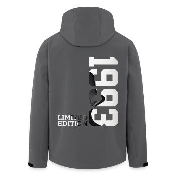LIMITED EDITION 1993 33. GEBURTSTAG - Recycelte Männer Softshell-Jacke von Stanley/Stella - Anthrazit - Hinten - AI Model Male 185 light (185cm)