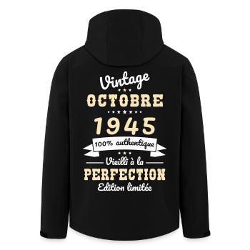 80. Geburtstag - Jahrgang - Oktober 1945 - Recycelte Männer Softshell-Jacke von Stanley/Stella - Schwarz - Hinten - AI Model Male 185 light (185cm)
