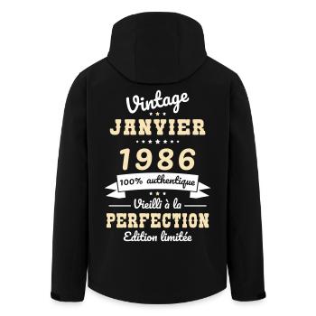 40-jähriges Jubiläum – Jahrgang – Januar 1986 - Recycelte Männer Softshell-Jacke von Stanley/Stella - Schwarz - Hinten - AI Model Male 185 light (185cm)
