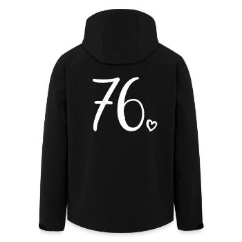 Süße Nummer 76, 76 Jahre alt, Geschenk zum 76. Geburtstag - Recycelte Männer Softshell-Jacke von Stanley/Stella - Schwarz - Hinten - AI Model Male 185 light (185cm)