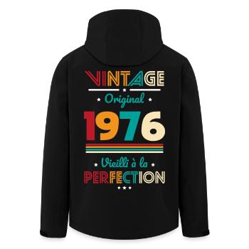 1976 – Vintage – Vieilli à la perfection - Veste softshell homme en polyester recyclé Stanley/Stella - noir - Dos - AI Model Male 185 light (185cm)