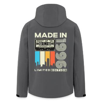 1996 geboren Jahrgang Geburtstag Geschenk Retro - Recycelte Männer Softshell-Jacke von Stanley/Stella - Schwarz - Hinten - AI Model Male 185 light (185cm)