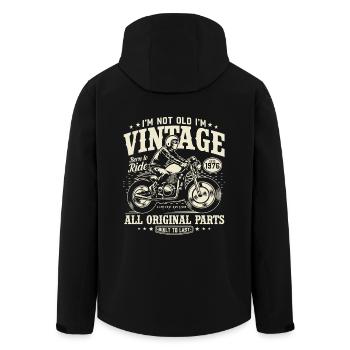 Millésime 1976 Born Moto Cadeau d’anniversaire - Veste softshell homme en polyester recyclé Stanley/Stella - noir - Dos - AI Model Male 185 light (185cm)