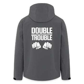 Schriftzug Design "Double Trouble" Fäuste - Recycelte Männer Softshell-Jacke von Stanley/Stella - Schwarz - Hinten - AI Model Male 185 light (185cm)