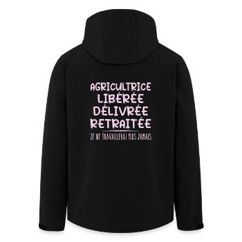 Farmer feiert ihren Ruhestand mit Humor - Recycelte Männer Softshell-Jacke von Stanley/Stella - Schwarz - Hinten - AI Model Male 185 light (185cm)