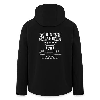76. Geburtstag Schonend Behandeln 76 Teil Ist 76 - Recycelte Männer Softshell-Jacke von Stanley/Stella - Schwarz - Hinten - AI Model Male 185 light (185cm)