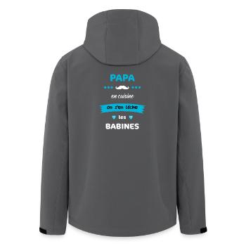 Humor Geschenk für Papa Koch - Recycelte Männer Softshell-Jacke von Stanley/Stella - Schwarz - Hinten - AI Model Male 185 light (185cm)