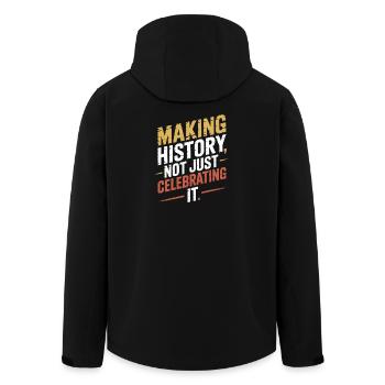 Écrire l'histoire, pas seulement la célébrer - Veste softshell homme en polyester recyclé Stanley/Stella - noir - Dos - AI Model Male 185 light (185cm)