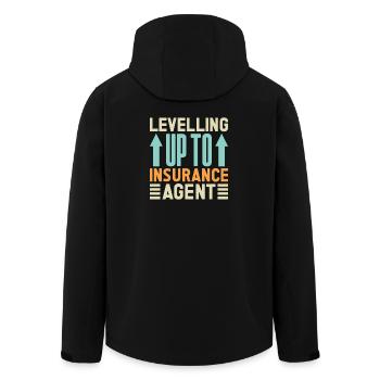 Agent d’assurance qui monte de niveau vers une assurance amusante - Veste softshell homme en polyester recyclé Stanley/Stella - noir - Dos - AI Model Male 185 light (185cm)