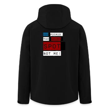 Wrong Spot – Konzertausgabe - Recycelte Männer Softshell-Jacke von Stanley/Stella - Schwarz - Hinten - AI Model Male 185 light (185cm)