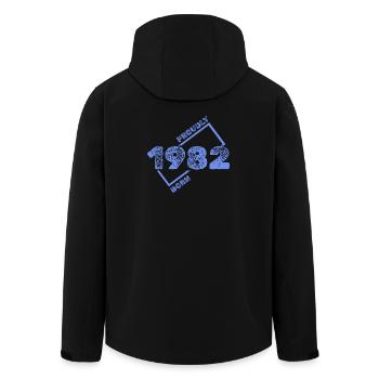 1982 1982 - Recycelte Männer Softshell-Jacke von Stanley/Stella - Schwarz - Hinten - AI Model Male 185 light (185cm)