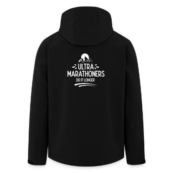 Ultra-Marathonläufer machen es länger - Recycelte Männer Softshell-Jacke von Stanley/Stella - Schwarz - Hinten - AI Model Male 185 light (185cm)
