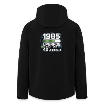 1985 Upgrade Läuft Seit 40 Jahren - Recycelte Männer Softshell-Jacke von Stanley/Stella - Schwarz - Hinten - AI Model Male 185 light (185cm)