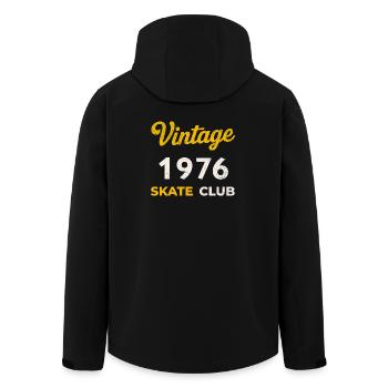 Vintage 1976 Skate Club Retro Geburtsjahr Geschenk - Recycelte Männer Softshell-Jacke von Stanley/Stella - Schwarz - Hinten - AI Model Male 185 light (185cm)