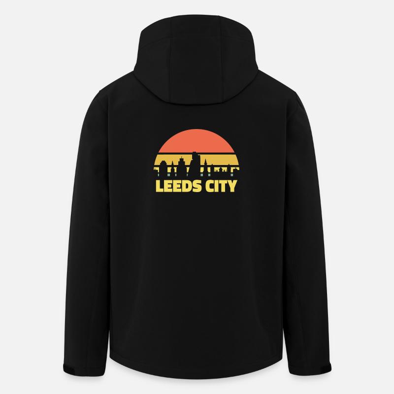 Leeds City Skyline Retro Sunset Silhouette - Men’s Recycled Softshell Jacket by Stanley/Stella - black