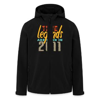 Die True Legends wurden 2011 geboren. Jahr 2025. - Recycelte Männer Softshell-Jacke von Stanley/Stella - Schwarz - Vorne - AI Model Male 185 light (185cm)