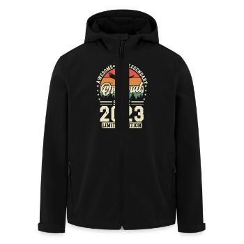Eleganter Vintage: 2023 Retro Geschenk 2023 2025 - Recycelte Männer Softshell-Jacke von Stanley/Stella - Schwarz - Vorne - AI Model Male 185 light (185cm)