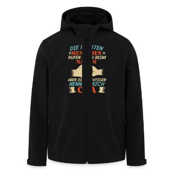 Opi DIE MEISTEN MENSCHEN RUFEN MICH BEIM NAMEN - Recycelte Männer Softshell-Jacke von Stanley/Stella - Schwarz - Vorne - AI Model Male 185 light (185cm)