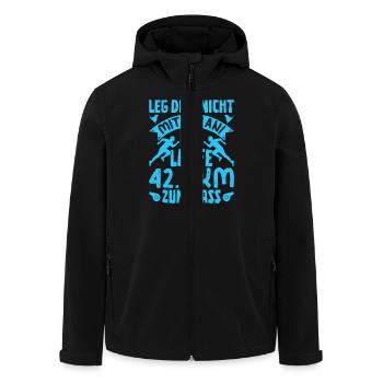 Läufer LEG DICH NICHT MIT MIR AN LAUFE ZUM SPAß - Recycelte Männer Softshell-Jacke von Stanley/Stella - Schwarz - Vorne - AI Model Male 185 light (185cm)