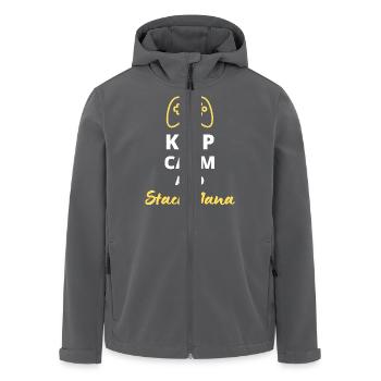 Bleib ruhig und stapele Mana - Perfekt für Magier - Recycelte Männer Softshell-Jacke von Stanley/Stella - Schwarz - Vorne - AI Model Male 185 light (185cm)