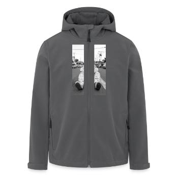 Verschollener Astronaut auf der Erde - Recycelte Männer Softshell-Jacke von Stanley/Stella - Anthrazit - Vorne - AI Model Male 185 light (185cm)