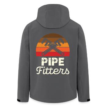 Pipe Fitters Retro Stil Grafik - Recycelte Männer Softshell-Jacke von Stanley/Stella - Anthrazit - Hinten - AI Model Male 185 light (185cm)