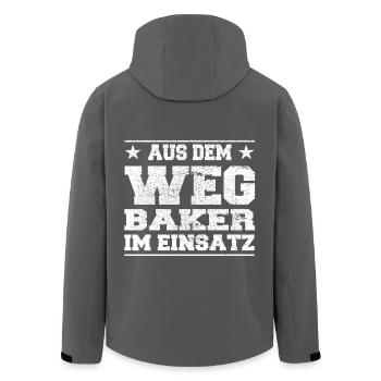 Aus dem Weg Baker im Einsatz Design - Recycelte Männer Softshell-Jacke von Stanley/Stella - Anthrazit - Hinten - AI Model Male 185 light (185cm)
