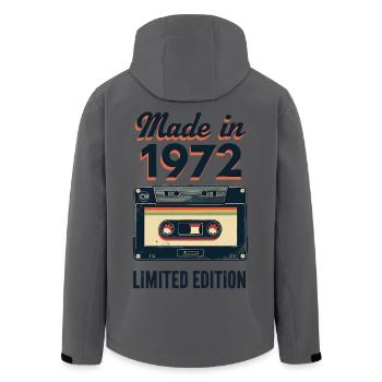 Made in 1972 – Limited Edition - Recycelte Männer Softshell-Jacke von Stanley/Stella - Anthrazit - Hinten - AI Model Male 185 light (185cm)