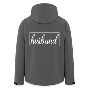 Ehemann passende Verlobung Hochzeit Flitterwochen - Recycelte Männer Softshell-Jacke von Stanley/Stella - Anthrazit - Hinten - AI Model Male 185 light (185cm)
