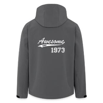 1973 T-Shirt Geschenk Idee Geburtstag Awesome - Recycelte Männer Softshell-Jacke von Stanley/Stella - Anthrazit - Hinten - AI Model Male 185 light (185cm)