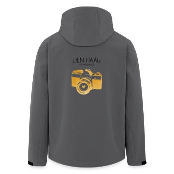 Kamera Den Haag Niederlande - Recycelte Männer Softshell-Jacke von Stanley/Stella - Anthrazit - Hinten - AI Model Male 185 light (185cm)