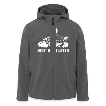 Just Do It Later Funny Parody Meme Cat - Recycelte Männer Softshell-Jacke von Stanley/Stella - Anthrazit - Vorne - AI Model Male 185 light (185cm)