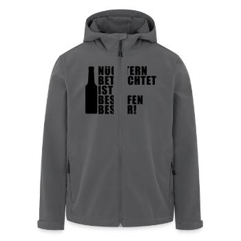 Nüchtern betrachtet ist es besoffen besser! party - Recycelte Männer Softshell-Jacke von Stanley/Stella - Anthrazit - Vorne - AI Model Male 185 light (185cm)