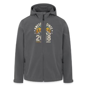 Original 2018 Vintage - 2018 Geburtstagsgeschenk - Recycelte Männer Softshell-Jacke von Stanley/Stella - Anthrazit - Vorne - AI Model Male 185 light (185cm)
