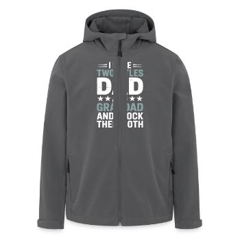 Stolzer Vater und Opa Spruch Großvater - Recycelte Männer Softshell-Jacke von Stanley/Stella - Anthrazit - Vorne - AI Model Male 185 light (185cm)