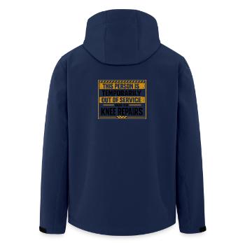 Humor Knieoperation Reparatur im Dienst - Recycelte Männer Softshell-Jacke von Stanley/Stella - Navy - Hinten - AI Model Male 185 light (185cm)