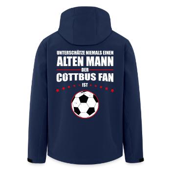Alter Mann - Cottbus Fan | Retro Vintage Design - Recycelte Männer Softshell-Jacke von Stanley/Stella - Navy - Hinten - AI Model Male 185 light (185cm)