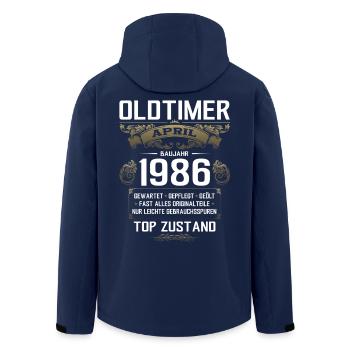 40. Geburtstag Oldtimer April Jahrgang 1986 - Recycelte Männer Softshell-Jacke von Stanley/Stella - Navy - Hinten - AI Model Male 185 light (185cm)