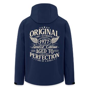 Original 1977 Jahrgang Vintage Retro Geburtstag - Recycelte Männer Softshell-Jacke von Stanley/Stella - Navy - Hinten - AI Model Male 185 light (185cm)