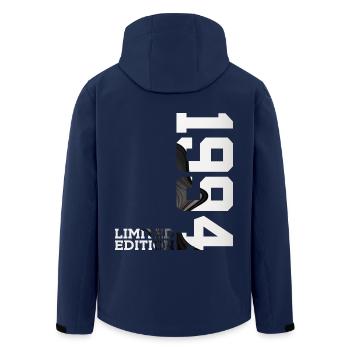 LIMITED EDITION 1994 32. GEBURTSTAG - Recycelte Männer Softshell-Jacke von Stanley/Stella - Navy - Hinten - AI Model Male 185 light (185cm)