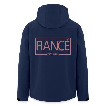 Verlobter Est. 2023 Verlobungsgeschenk Hochzeit des Bräutigams - Recycelte Männer Softshell-Jacke von Stanley/Stella - Navy - Hinten - AI Model Male 185 light (185cm)