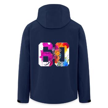 NUMMER 60 EISHOCKEY 60. GEBURTSTAG - Recycelte Männer Softshell-Jacke von Stanley/Stella - Navy - Hinten - AI Model Male 185 light (185cm)